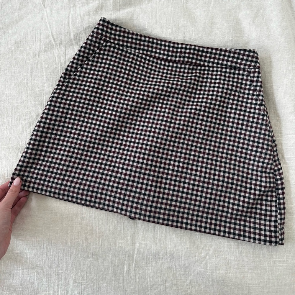 Abercrombie plaid skirt/skirt size small - NWOT